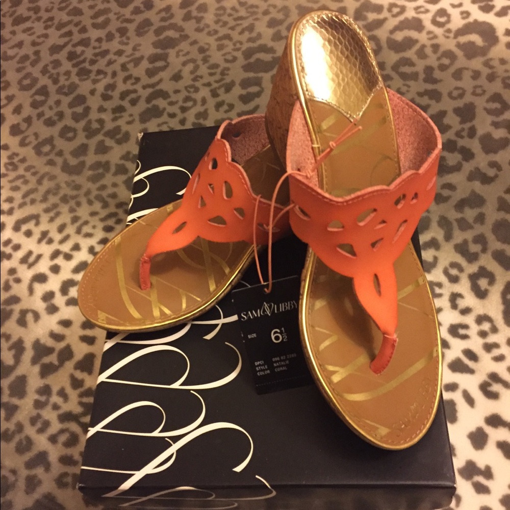 Sam & Libby wedge sandals coral size 6 1/2.